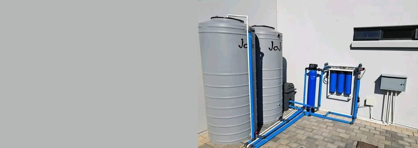 Chris Kenana water purification and JoJo tank installation
